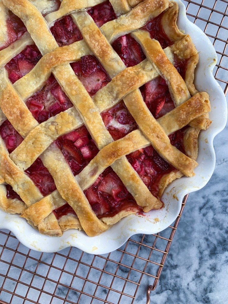 strawberry rhubarb pie